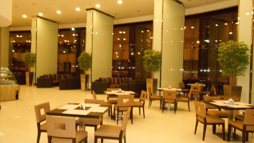 Grand Mayral Hotel Эль-Хубар Экстерьер фото
