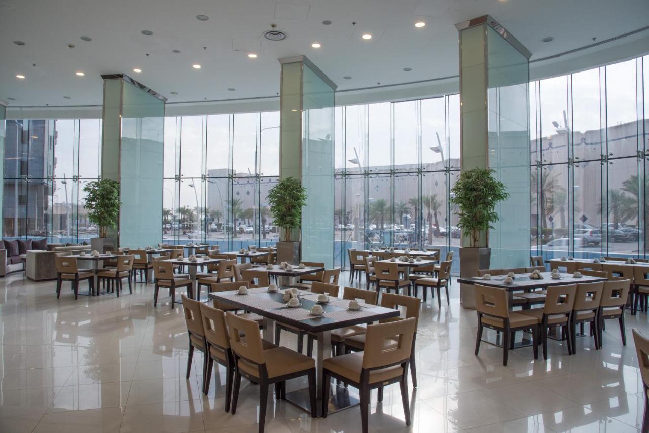 Grand Mayral Hotel Эль-Хубар Экстерьер фото