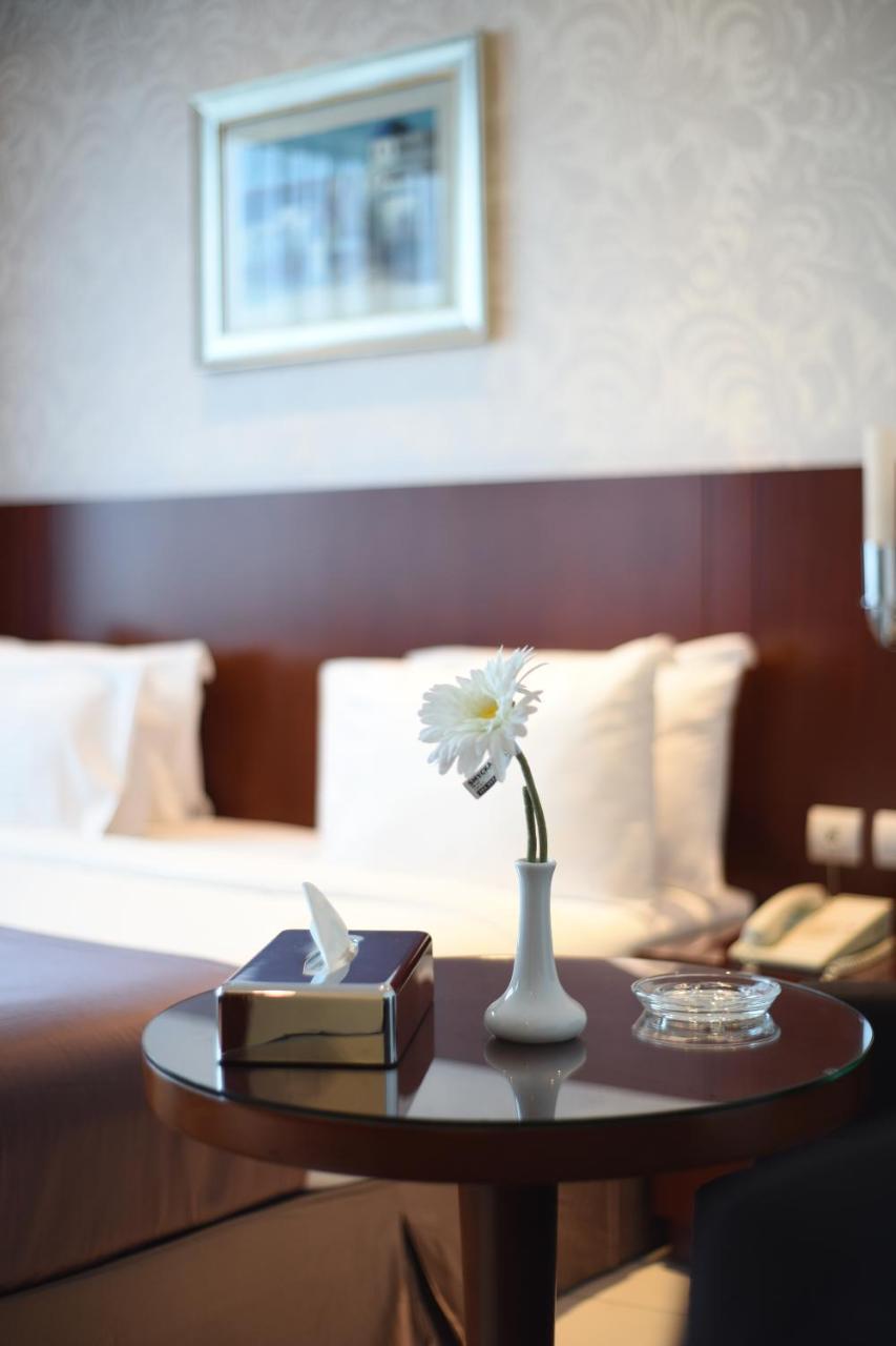 Grand Mayral Hotel Эль-Хубар Экстерьер фото