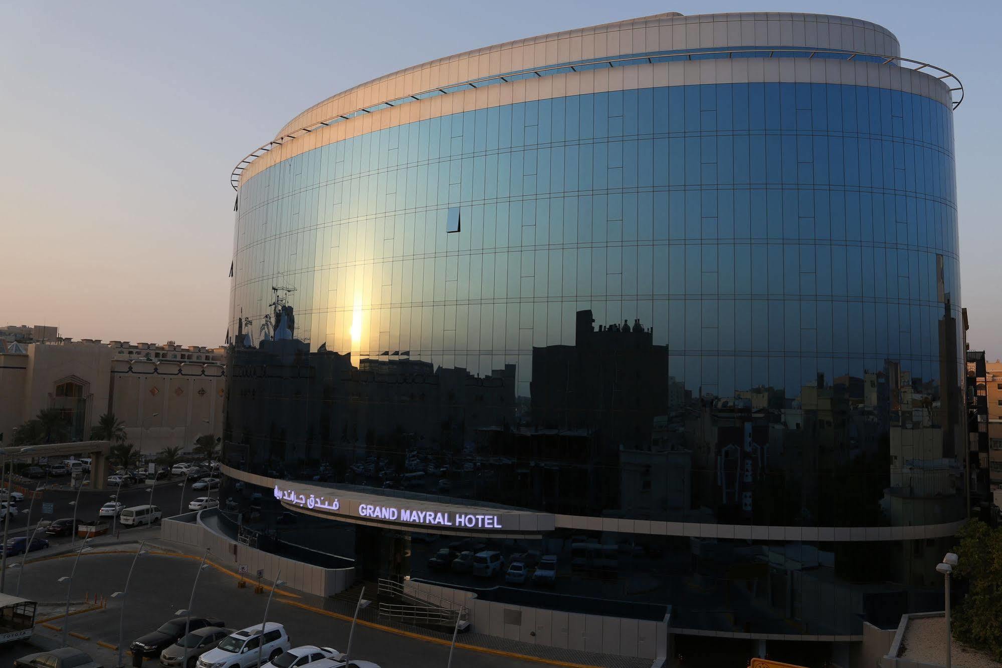 Grand Mayral Hotel Эль-Хубар Экстерьер фото